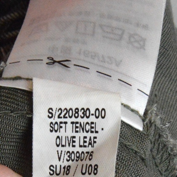 Old Navy Soft Tencel Olive Leaf Print Loose Fit Pull On Joggers, Medium - Picture 9 of 11